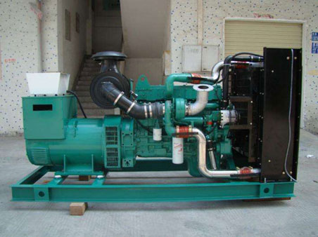 山根镇1100kw康明斯柴油发电机组图片 山根镇1100kw康明斯柴油发电机组图片